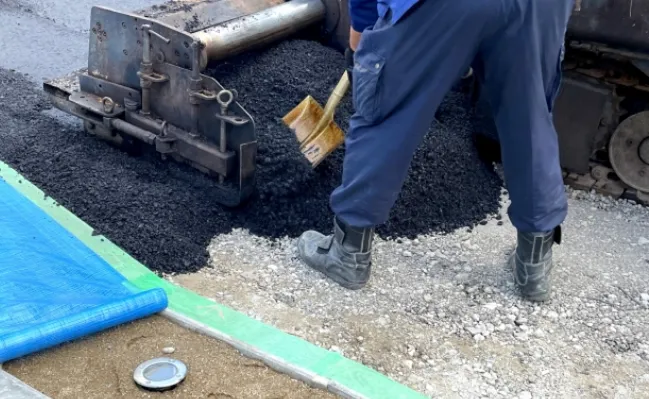 サンプルCL建築株式会社の作業の様子